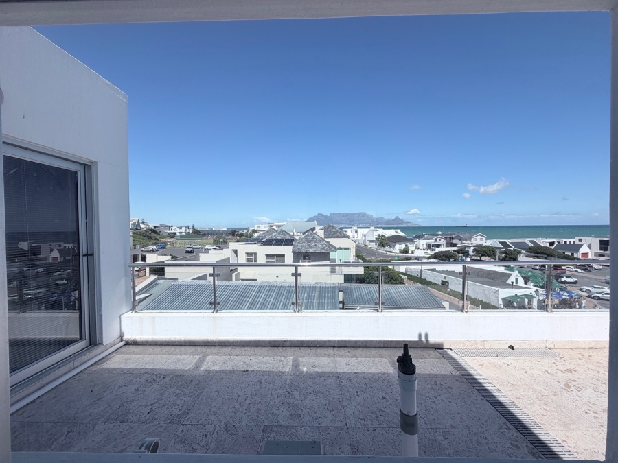 7 Bedroom Property for Sale in Bloubergstrand Western Cape